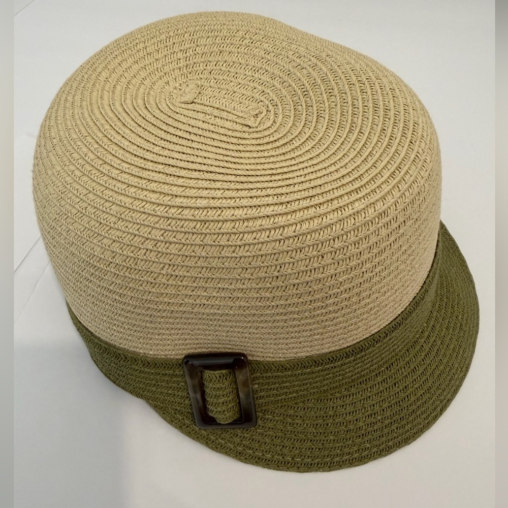Karen Keith hat